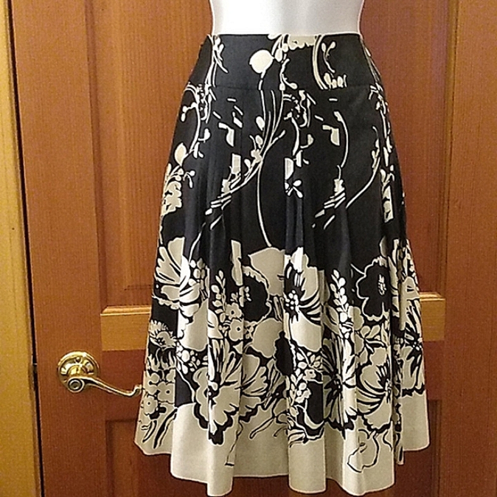 Silk skirt, Ann Taylor, size 4